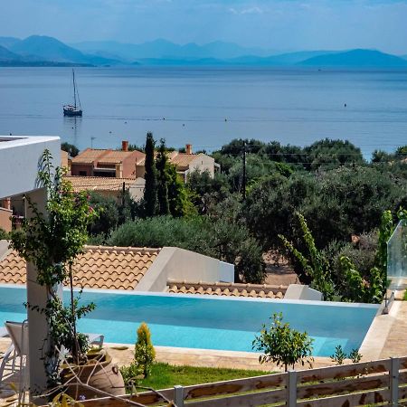 La Riviera Barbati Seaside Apartments & Villas Bagian luar foto