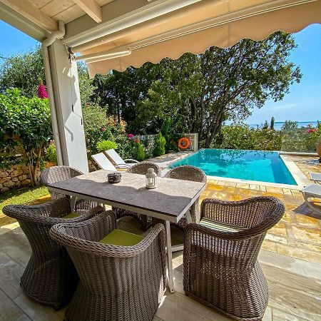 La Riviera Barbati Seaside Apartments & Villas Bagian luar foto