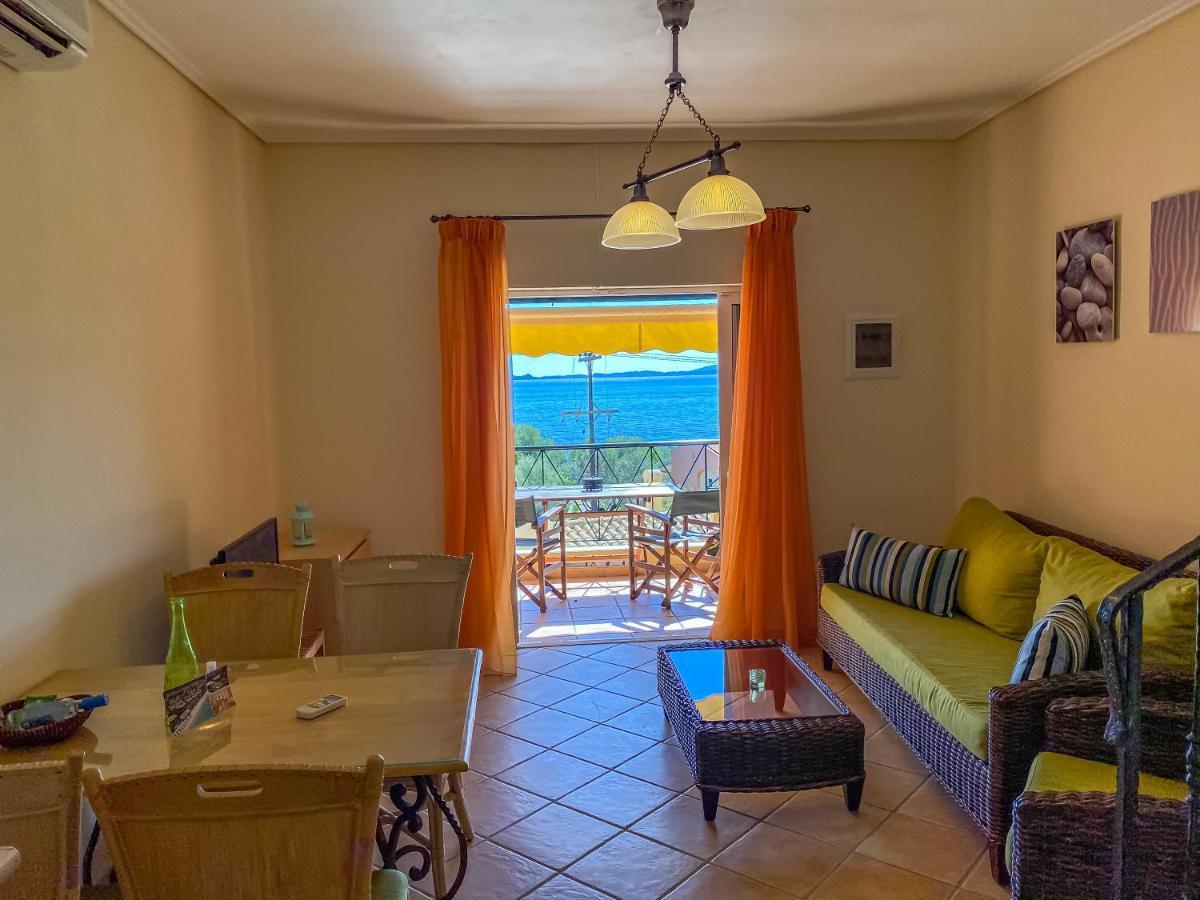 La Riviera Barbati Seaside Apartments & Villas Bagian luar foto