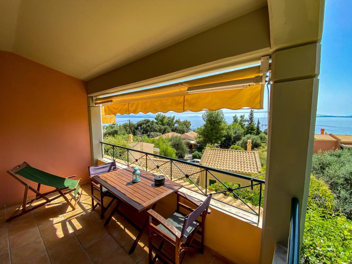 La Riviera Barbati Seaside Apartments & Villas Bagian luar foto