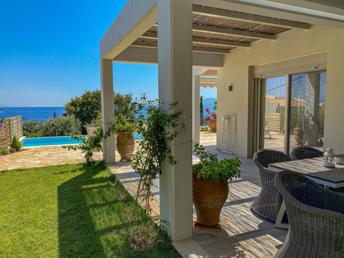 La Riviera Barbati Seaside Apartments & Villas Bagian luar foto