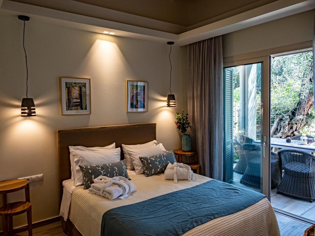 La Riviera Barbati Seaside Apartments & Villas Bagian luar foto