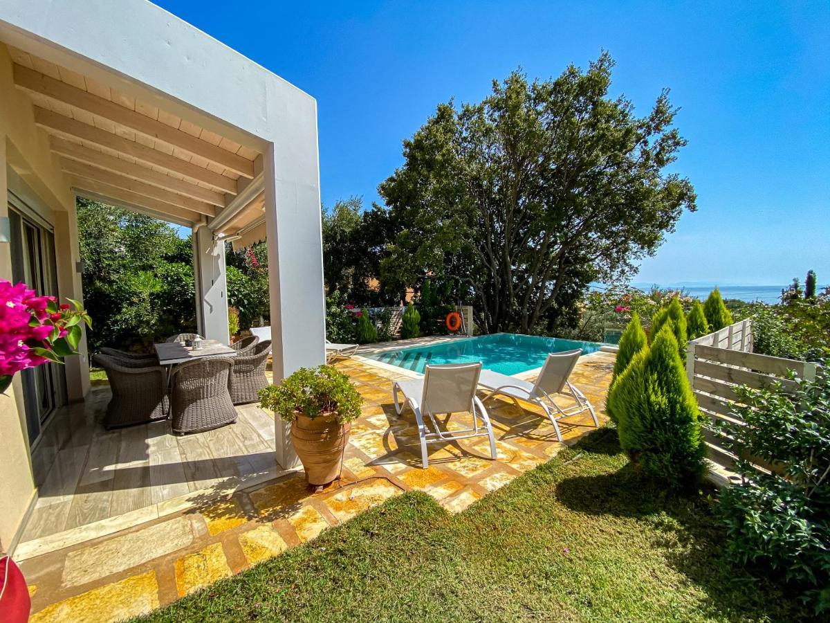 La Riviera Barbati Seaside Apartments & Villas Bagian luar foto